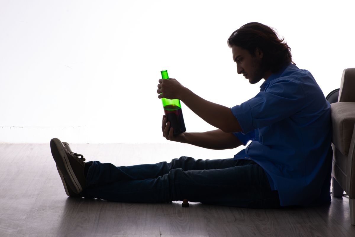 Почему химзащита от употребления алкоголя работает?